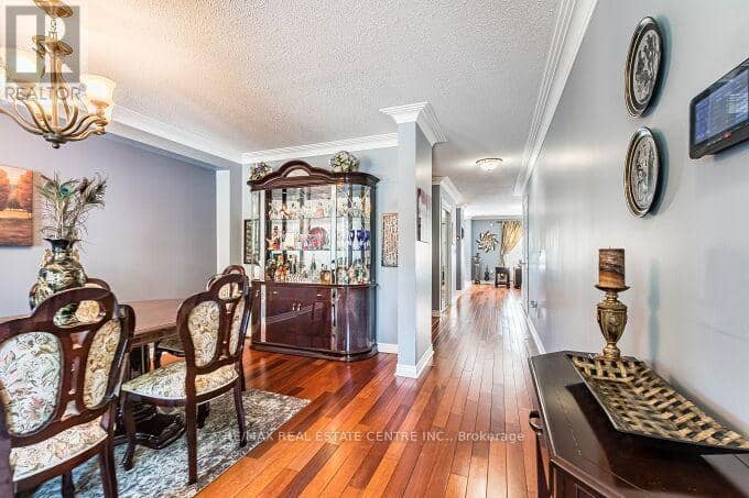 4782 James Austin Drive — photo 5 of 40