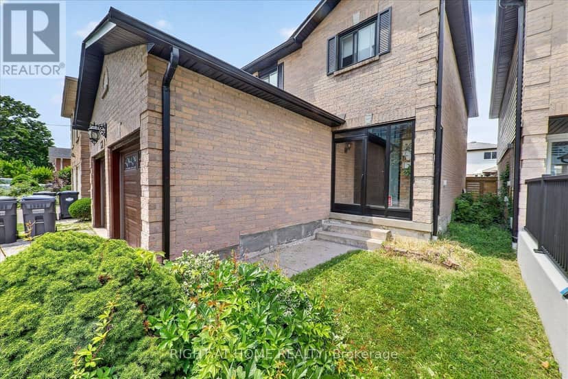 531 Wallenberg Crescent — photo 4 of 40