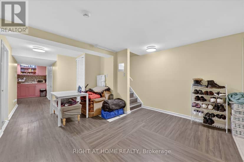 531 Wallenberg Crescent — photo 40 of 40