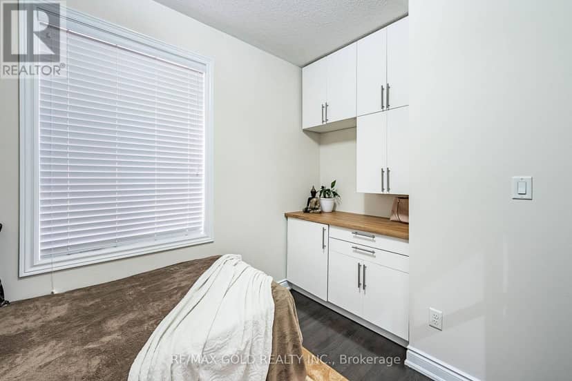 54 Orangeblossom Trail — photo 19 of 38