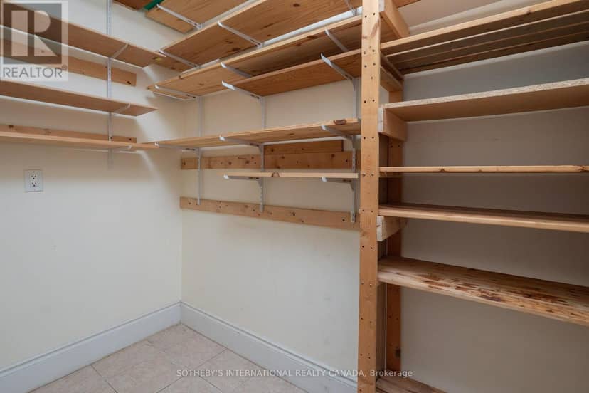115 - 5233 Dundas Street — photo 22 of 26