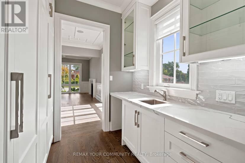 1226 Ogden Avenue — photo 12 of 40