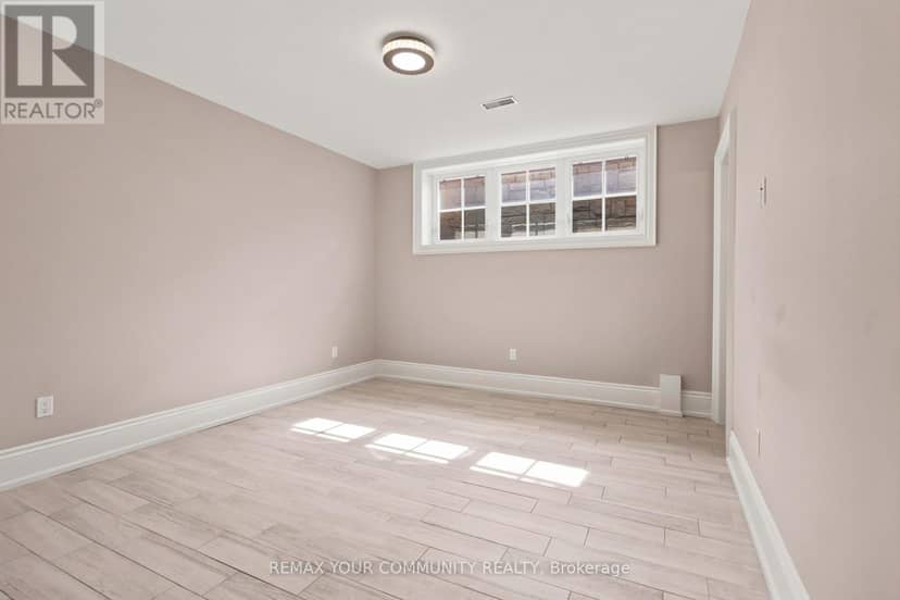 1226 Ogden Avenue — photo 38 of 40