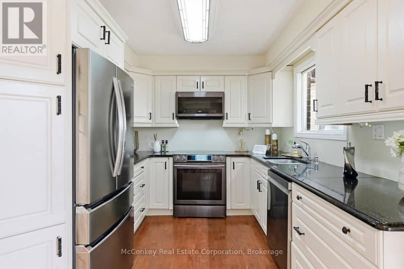 460 Cardinal Drive — photo 12 of 39