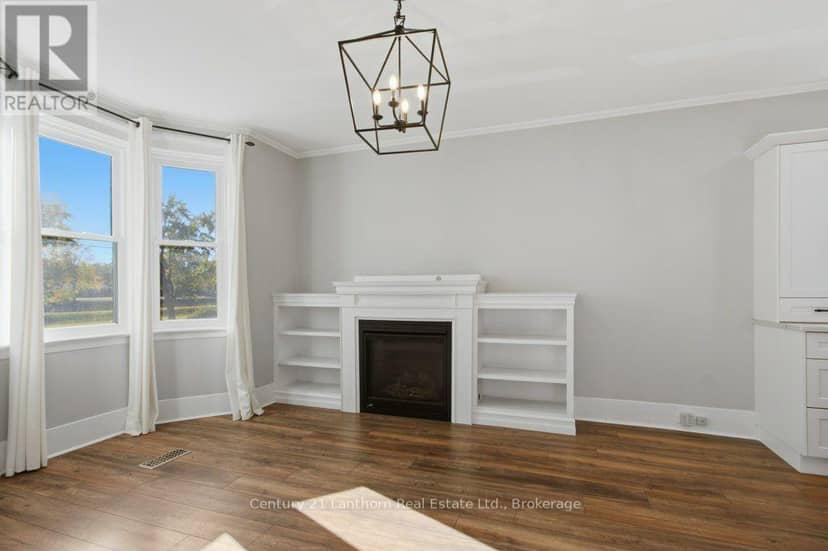 320 Grand Road — photo 21 of 40
