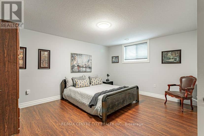 26 Elwood Street — photo 20 of 40