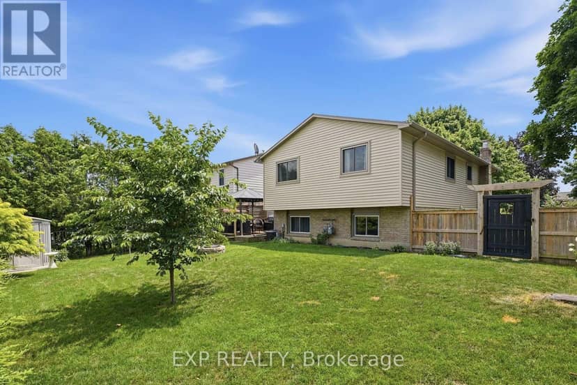 72 Crestlynn Crescent — photo 37 of 40