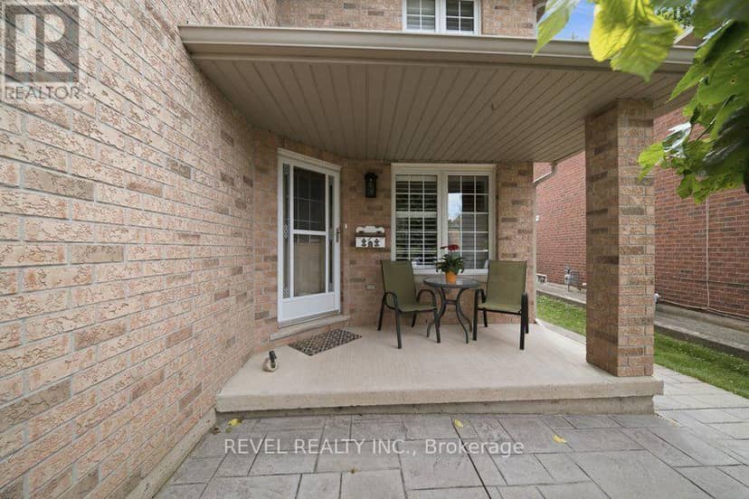 28 Lake Street — photo 9 of 40
