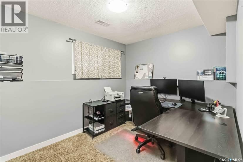3427 Cassino AVENUE — photo 19 of 32