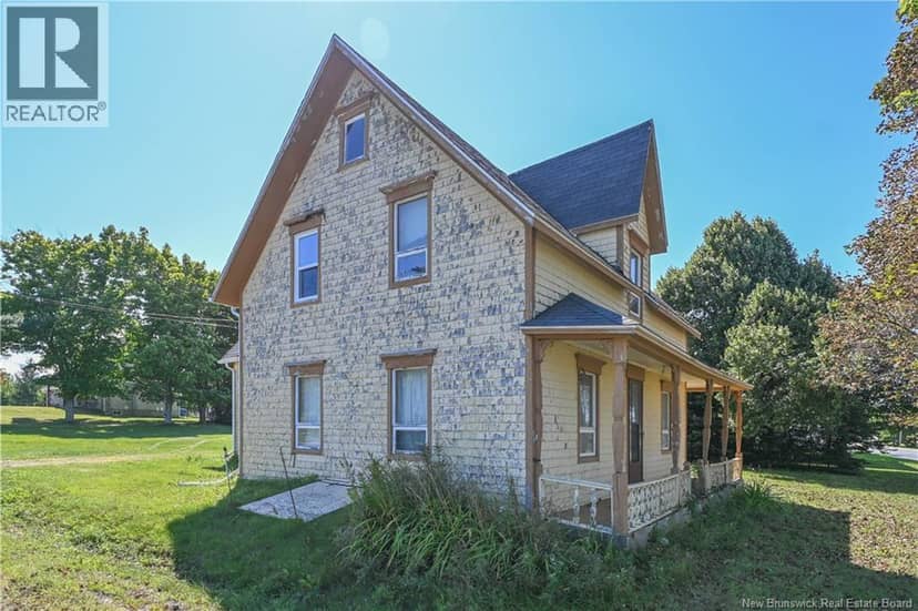 710 Saint-Pierre Ouest Boulevard, Caraquet, photo 3