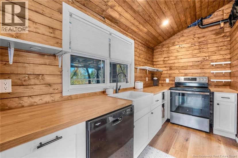 59 Barker Lane — photo 13 of 30