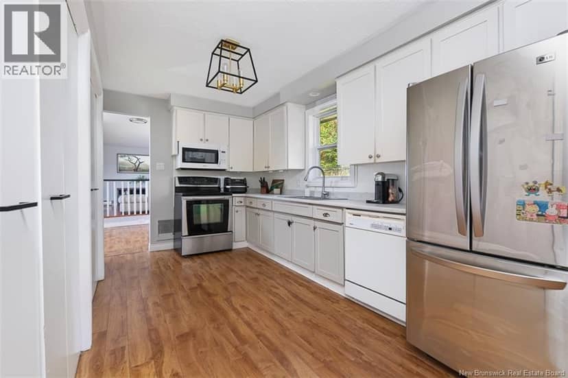 10 Sommerset Lane — photo 11 of 39