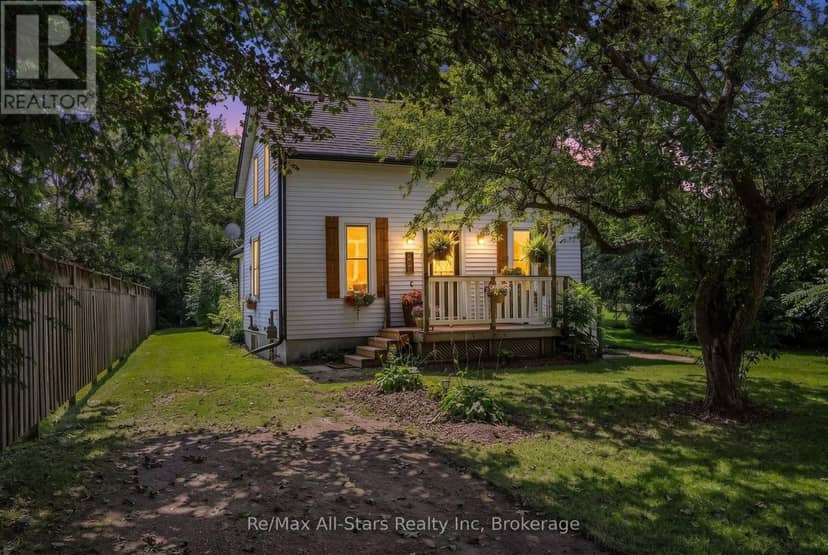 283 Margaret Street — photo 3 of 40