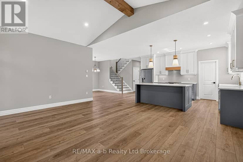 6 Diamond Street — photo 14 of 38