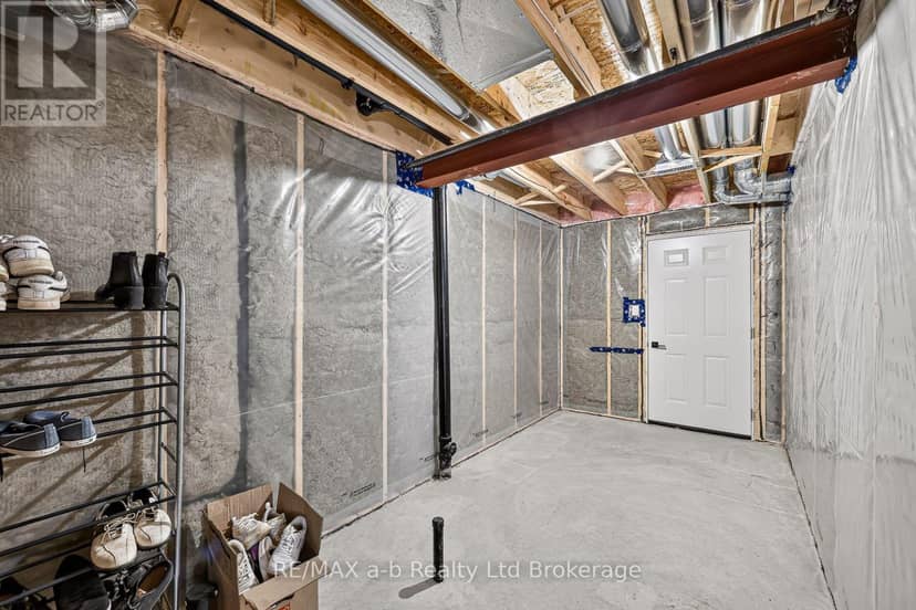 6 Diamond Street — photo 37 of 38