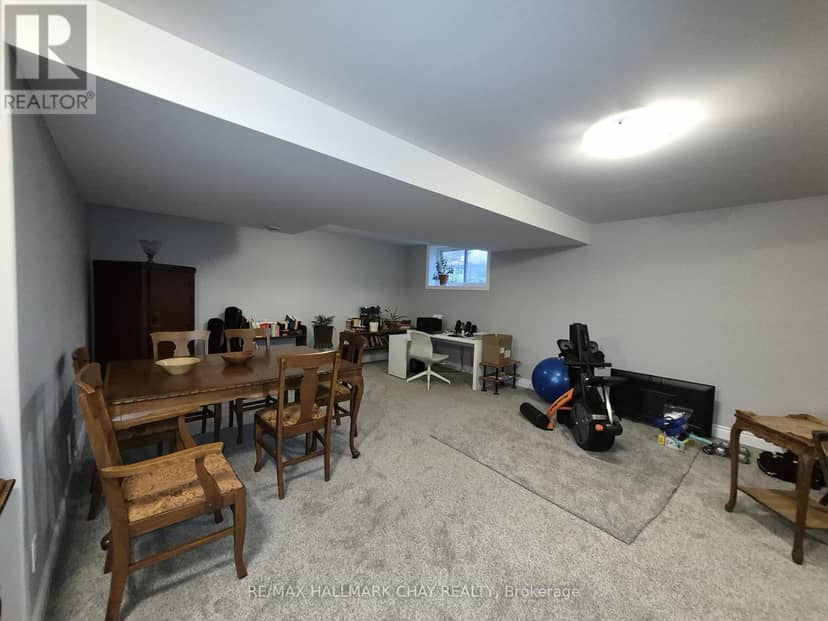 11 Rabbit Road — photo 10 of 21