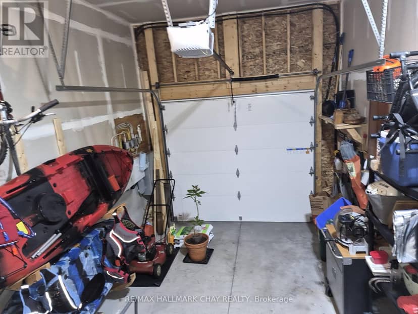 11 Rabbit Road — photo 16 of 21
