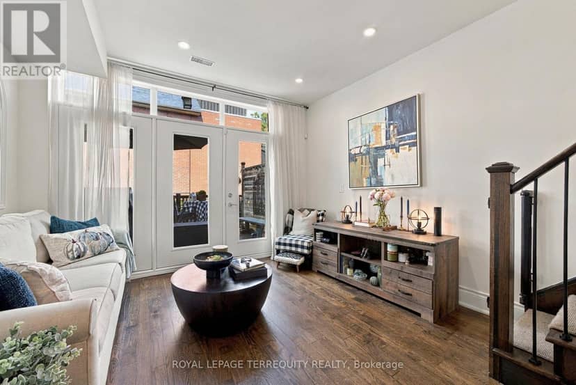 #2 - 200 Annette Street — photo 19 of 38