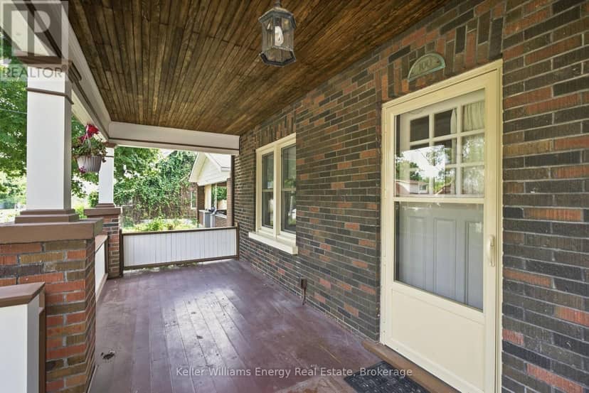 100 Burk Street — photo 4 of 34