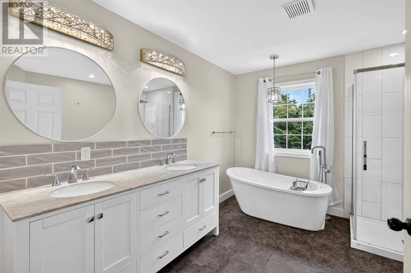 23-25 Heneys Pond Road — photo 32 of 40