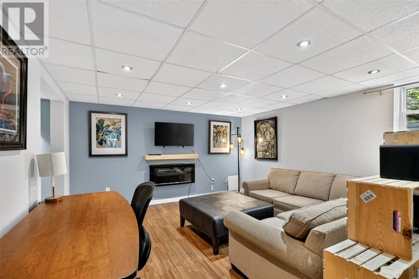 23-25 Heneys Pond Road — photo 35 of 40