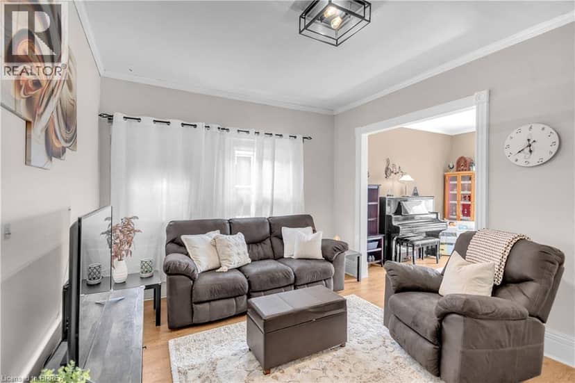 25 USHER Street, Brantford, photo 7
