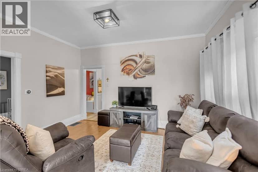 25 USHER Street, Brantford, photo 6