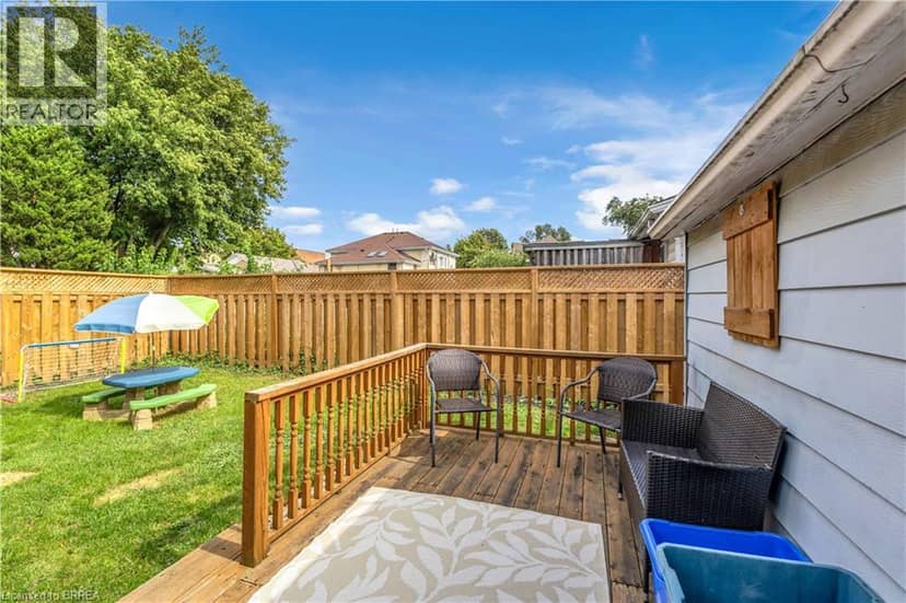 25 USHER Street — photo 19 of 22