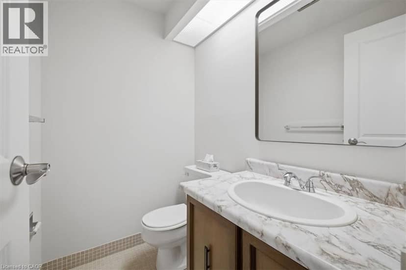 5250 LAKESHORE Road Unit# 401 — photo 17 of 32