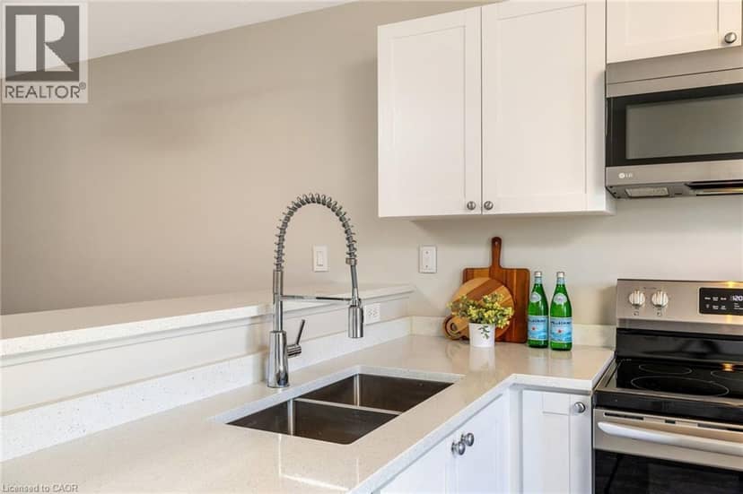 1421 WALKERS Line Unit# 205 — photo 12 of 35