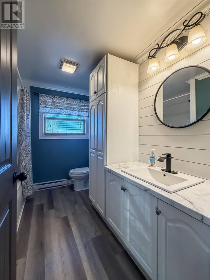 358 Creston Boulevard — photo 15 of 27
