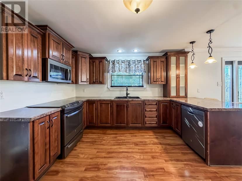 358 Creston Boulevard, Marystown, photo 4