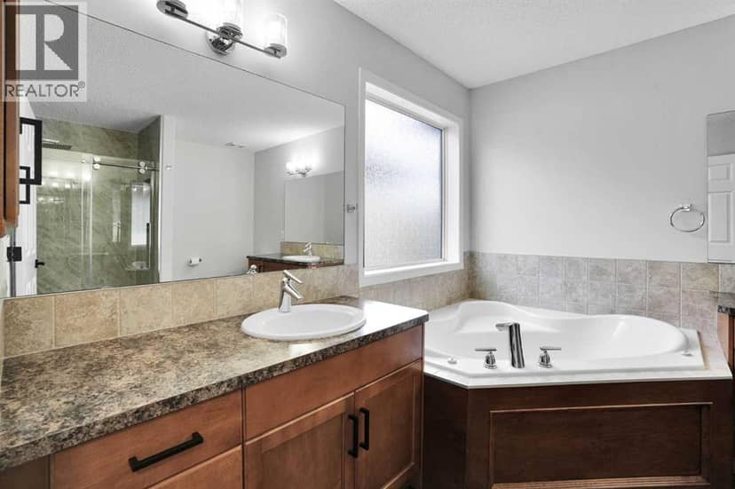 152 Hawkmere Close — photo 27 of 40
