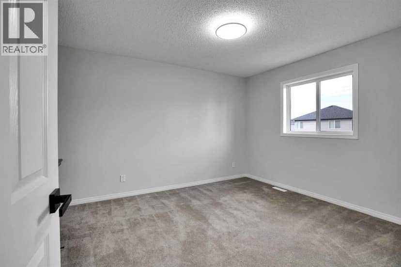 152 Hawkmere Close — photo 21 of 40