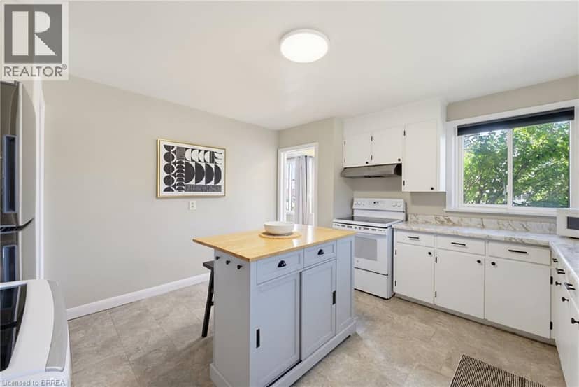 177 NORTH PARK Street — photo 14 of 40