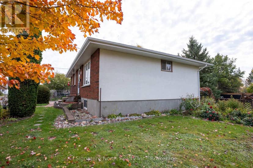 615 Hollylane Street, Thunder Bay, photo 3