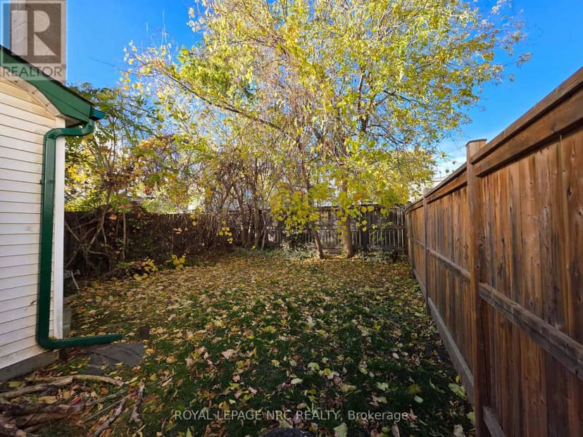 39 Manchester Avenue — photo 21 of 24