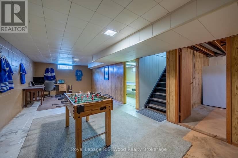 11 Eleanor Court — photo 19 of 32
