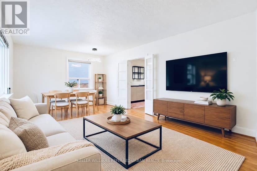 241 Churchill Avenue, Toronto, photo 8