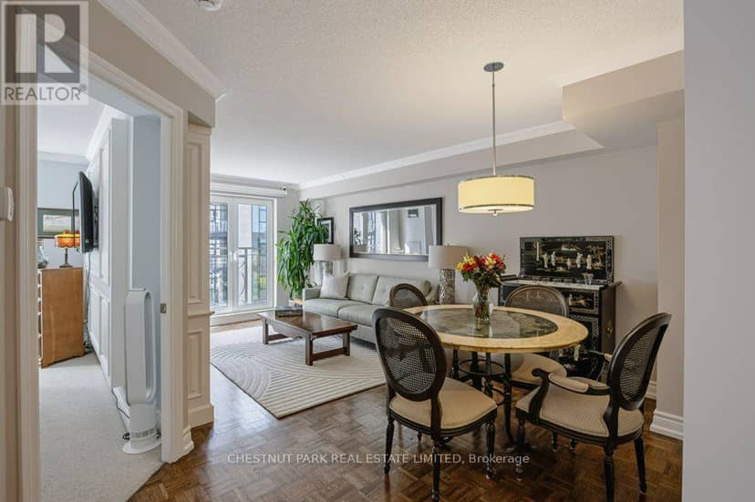512 - 1 Balmoral Avenue, Toronto, photo 8