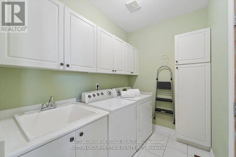 1886 Pine Grove Avenue — photo 18 of 40
