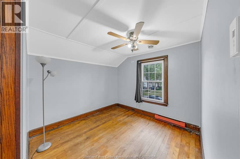 427 Cameron — photo 13 of 40