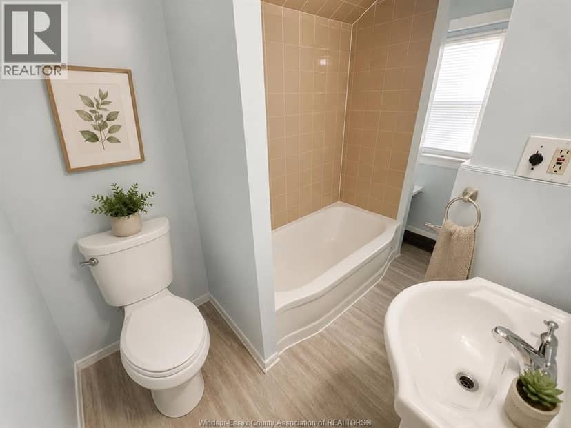 427 Cameron — photo 14 of 40