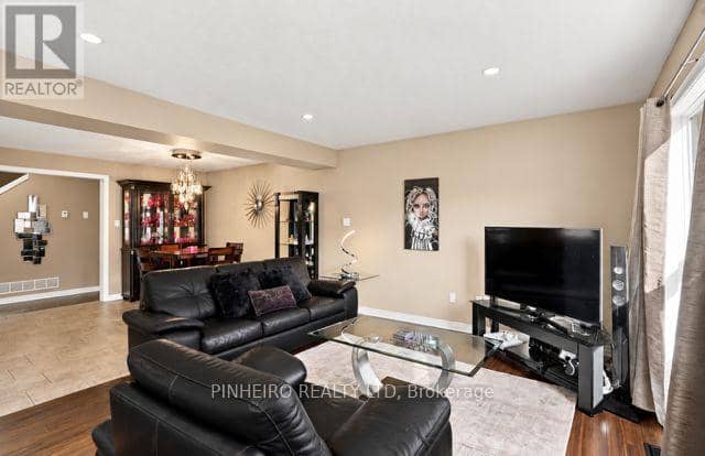 2871 Lemieux Walk — photo 13 of 30