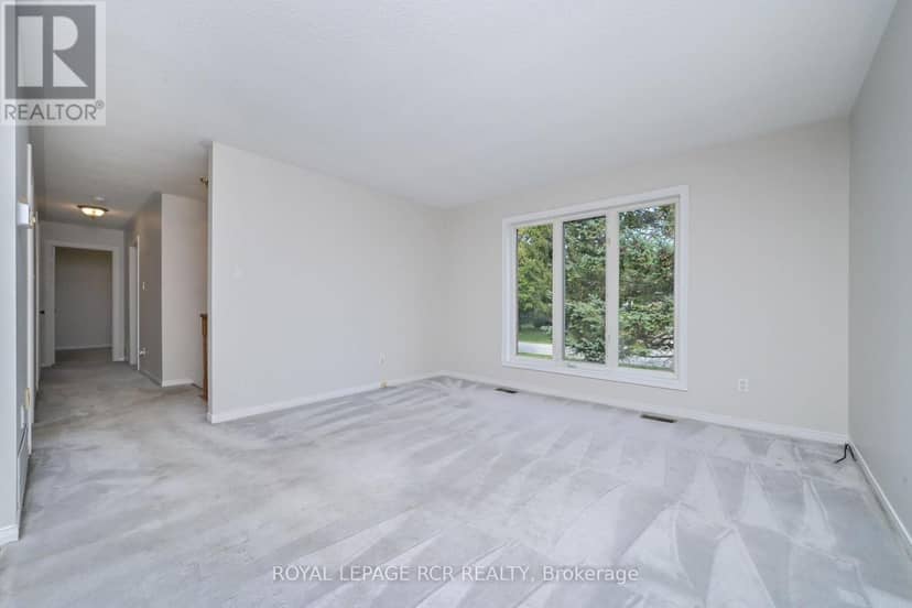 7 Moore Avenue — photo 11 of 36