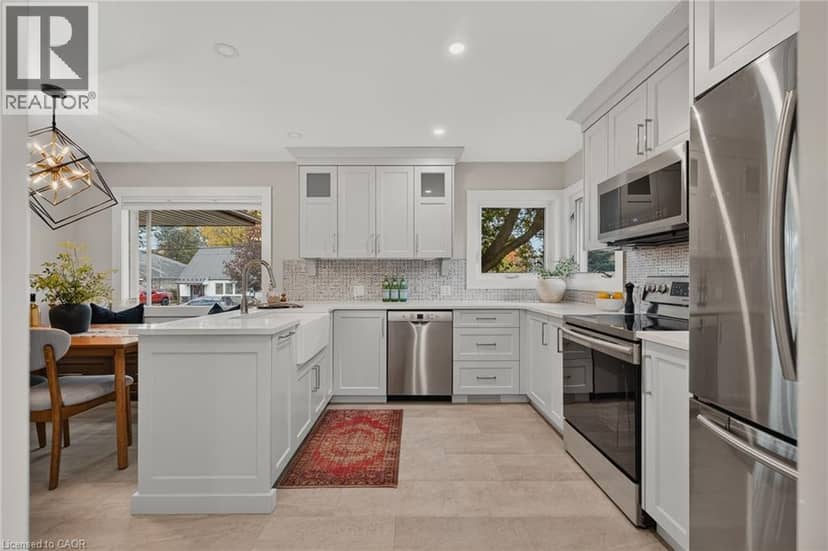 205 MCKENZIE Street E — photo 15 of 33