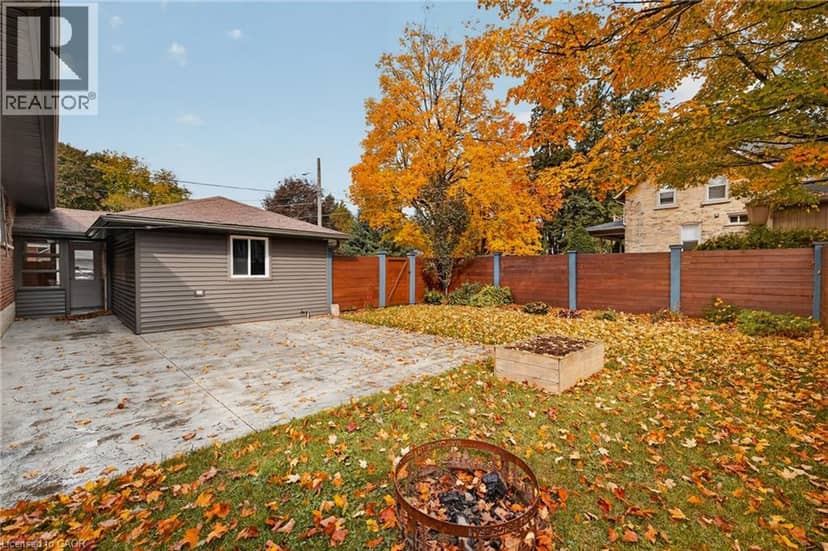 205 MCKENZIE Street E — photo 30 of 33
