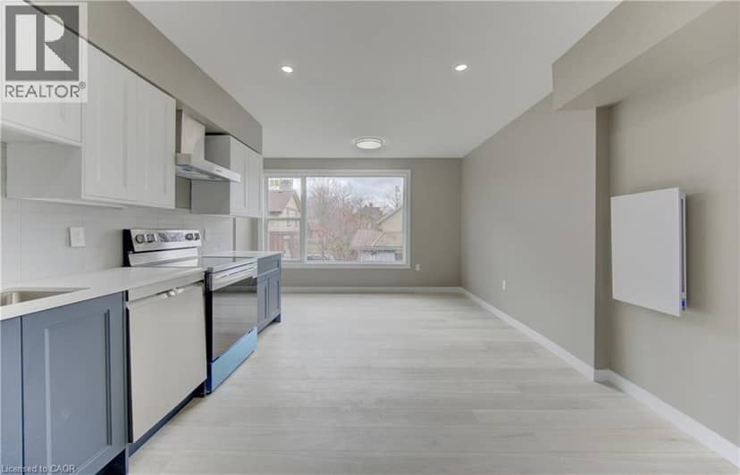 67 LOUISA Street — photo 4 of 40