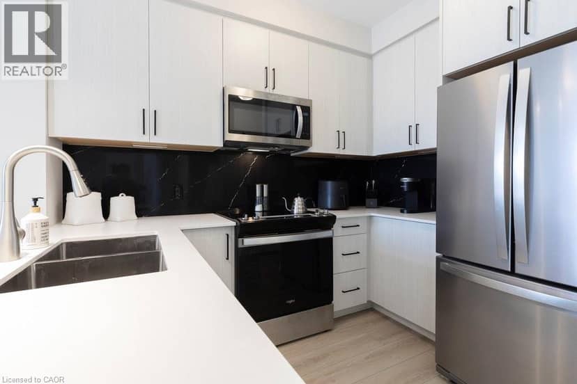 120 SPRINGVALLEY Crescent Unit# 208 — photo 25 of 40