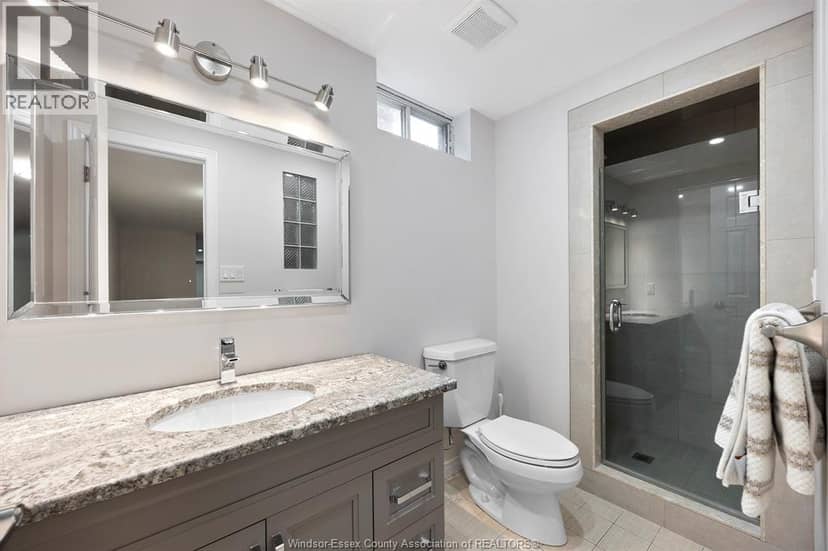 15 Fasan CRESCENT — photo 19 of 40